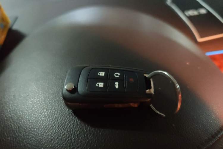 Used Buick LaCrosse 2012 2.4L SIDI Haoya Edition Vehicle Key