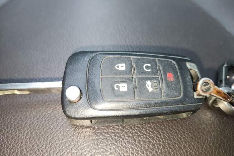 Used Buick LaCrosse 2012 2.4L SIDI Haoya Edition Vehicle Key