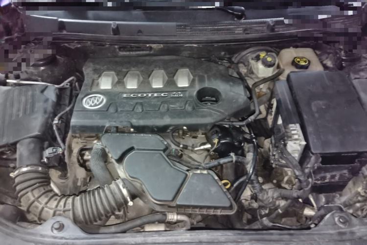 Used Buick LaCrosse 2012 2.4L SIDI Comfort Edition Engine Bay