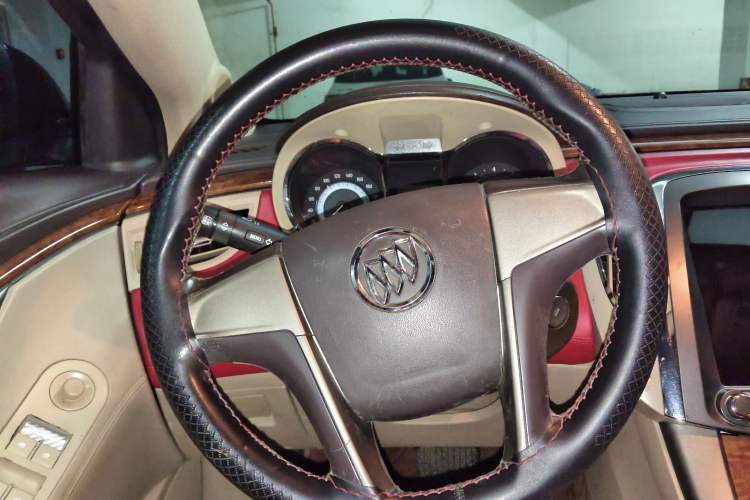 Used Buick LaCrosse 2012 2.4L SIDI Comfort Edition Steering Wheel