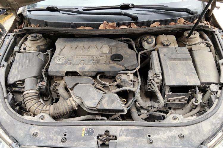 Used Buick LaCrosse 2012 2.4L SIDI Haoya Edition Engine Bay