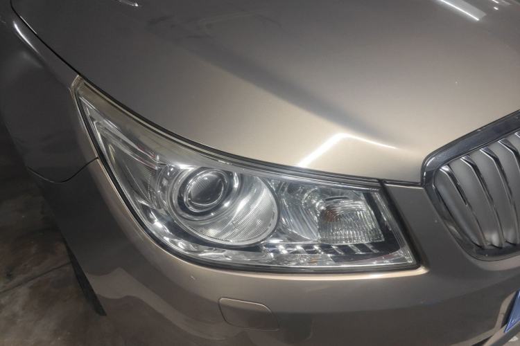 Used Buick LaCrosse 2012 2.4L SIDI Luxury Edition Exterior 6