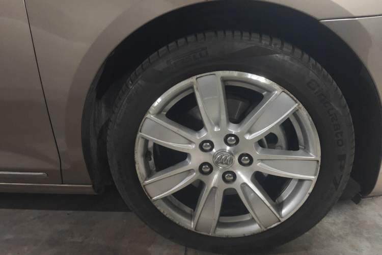 Used Buick LaCrosse 2012 2.4L SIDI Luxury Edition Exterior 7