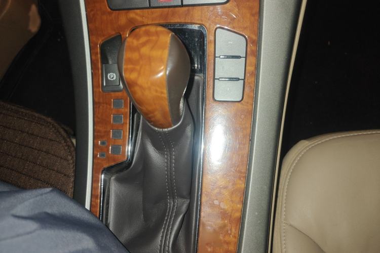 Used Buick LaCrosse 2012 2.4L SIDI Luxury Edition Gear Lever