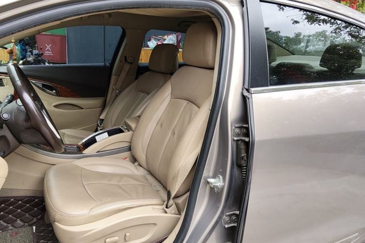 Used Buick LaCrosse 2012 2.4L SIDI Haoya Edition Left Front Seat