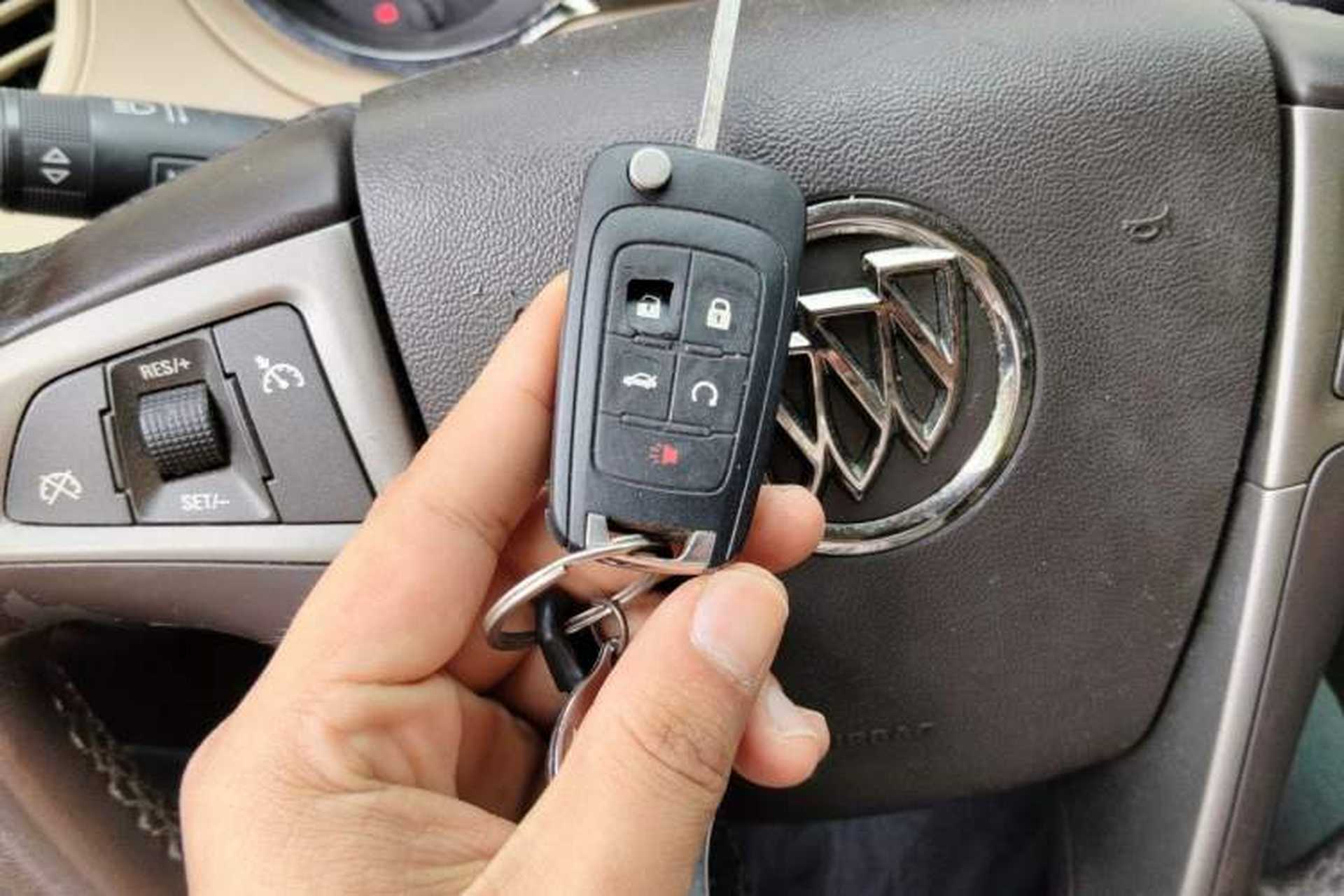 Used Buick LaCrosse 2012 2.4L SIDI Haoya Edition Vehicle Key