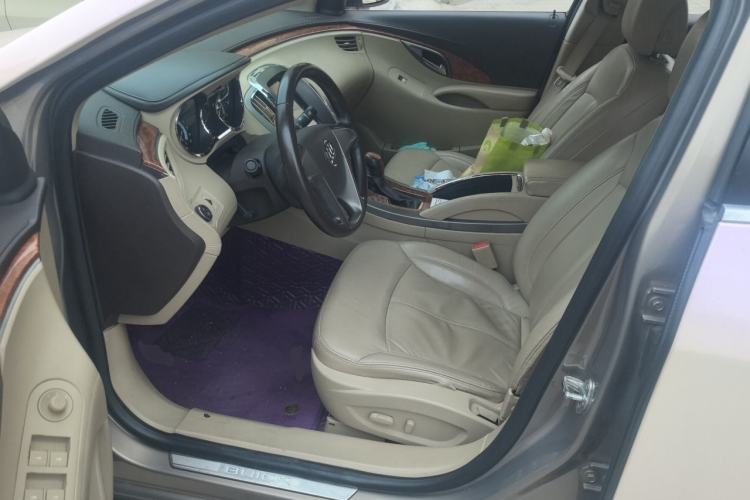 Used Buick LaCrosse 2012 2.4L SIDI Elegant Edition Driver Seat