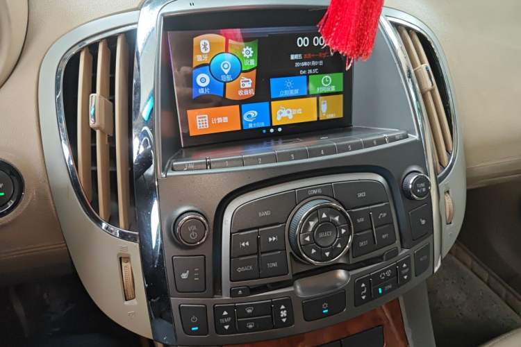 Used Buick LaCrosse 2012 2.4L SIDI Haoya Edition Audio And AC Panel