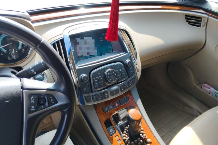 Used Buick LaCrosse 2012 2.4L SIDI Haoya Edition Audio And AC Panel
