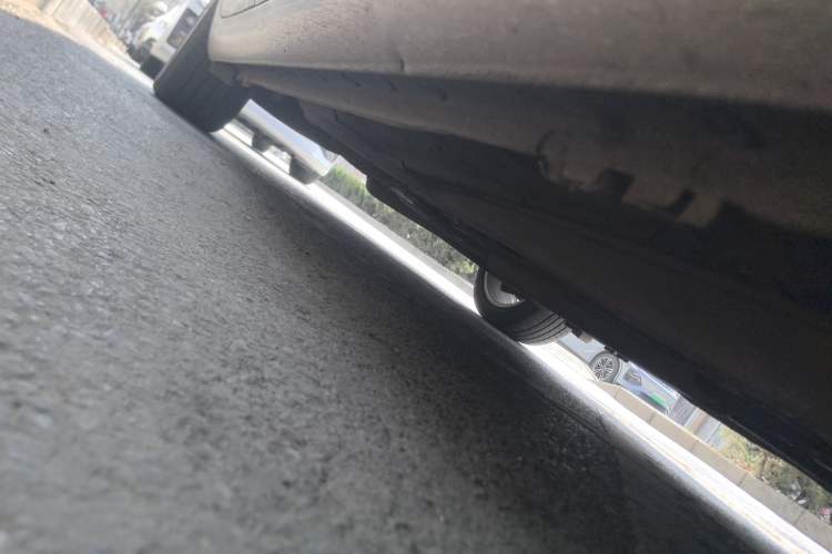 Used Buick LaCrosse 2012 2.4L SIDI Haoya Edition Chassis Front Right