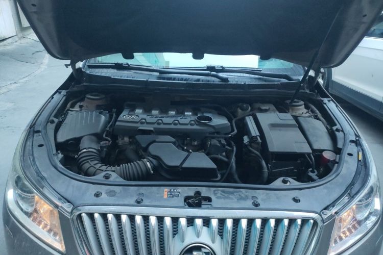 Used Buick LaCrosse 2012 2.4L SIDI Haoya Edition Engine Bay