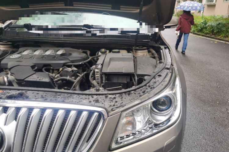 Used Buick LaCrosse 2012 2.4L SIDI Haoya Edition Engine Bay Left