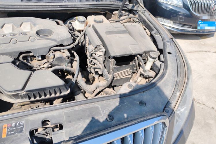 Used Buick LaCrosse 2012 2.4L SIDI Haoya Edition Engine Bay Left