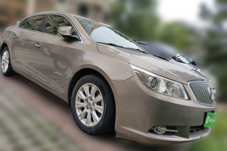 Used Buick LaCrosse 2012 2.4L SIDI Haoya Edition Front Right 45 Deg