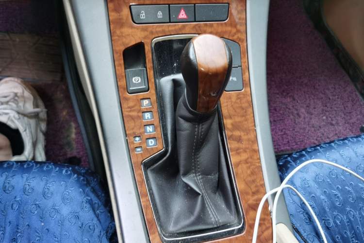 Used Buick LaCrosse 2012 2.4L SIDI Haoya Edition Gear Lever