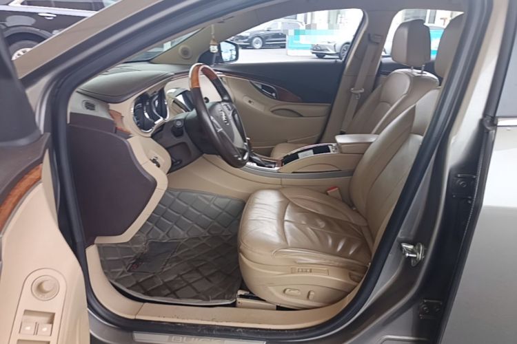 Used Buick LaCrosse 2012 2.4L SIDI Luxury Edition Left Front Seat