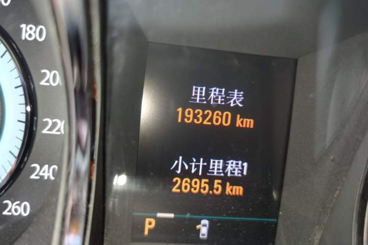 Used Buick LaCrosse 2012 2.4L SIDI Haoya Edition Odometer Close Up