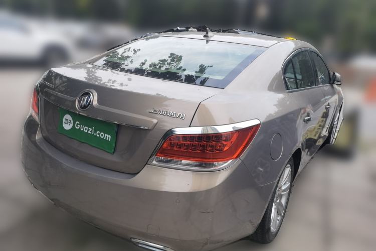 Used Buick LaCrosse 2012 2.4L SIDI Luxury Edition Rear Right 45 Deg