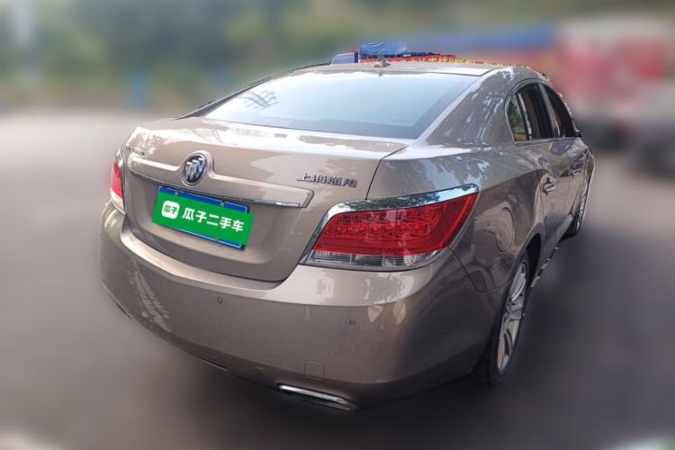 Used Buick LaCrosse 2012 2.4L SIDI Luxury Edition Rear Right 45 Deg