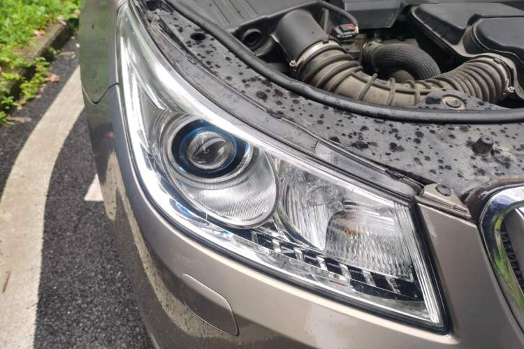 Used Buick LaCrosse 2012 2.4L SIDI Haoya Edition Right Front Headlight