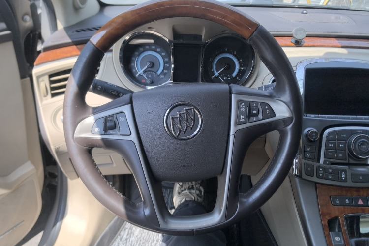 Used Buick LaCrosse 2012 2.4L SIDI Haoya Edition Steering Wheel