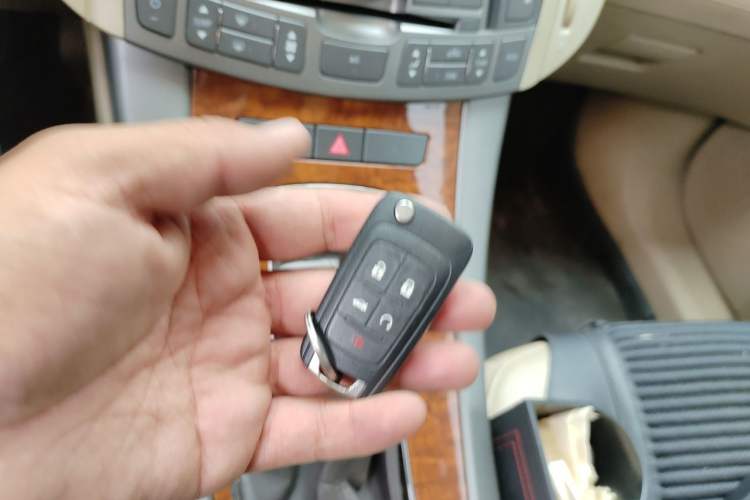Used Buick LaCrosse 2012 2.4L SIDI Haoya Edition Vehicle Key
