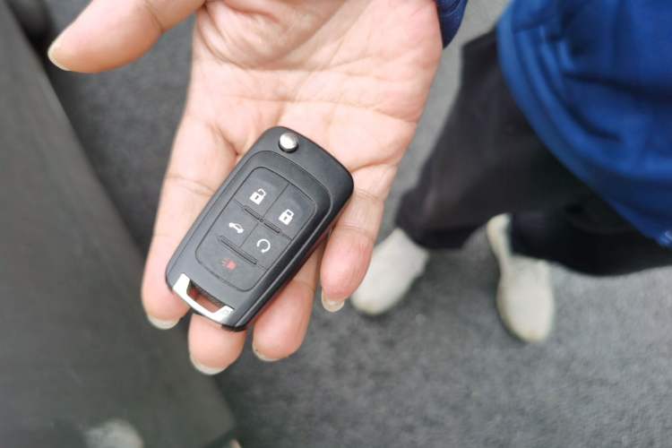 Used Buick LaCrosse 2012 2.4L SIDI Haoya Edition Vehicle Key