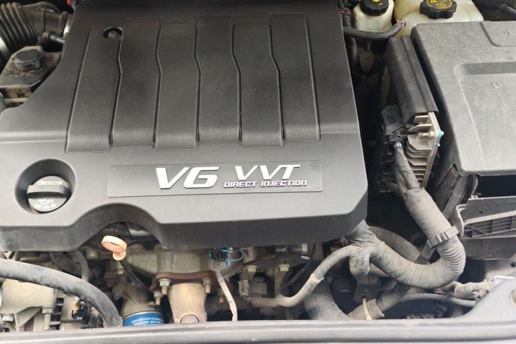 Used Buick LaCrosse 2012 3.0L Flagship Edition Engine Bay