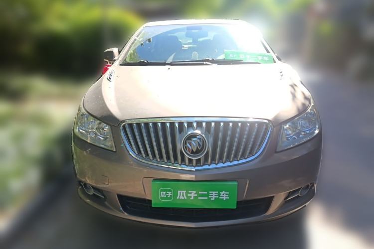 Used Buick LaCrosse 2012 2.4L SIDI Elegant Edition Front