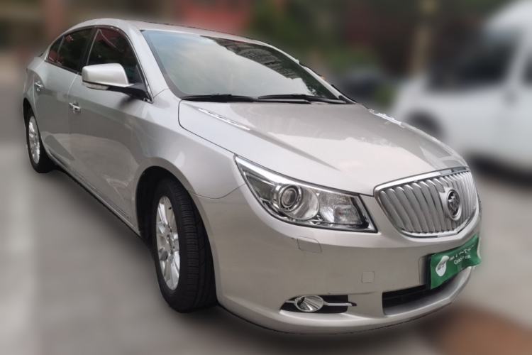 Used Buick LaCrosse 2012 2.4L SIDI Haoya Edition Front Right 45 Deg