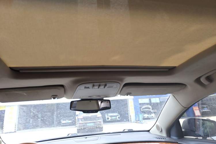 Used Buick LaCrosse 2012 2.4L SIDI Luxury Edition Headliner