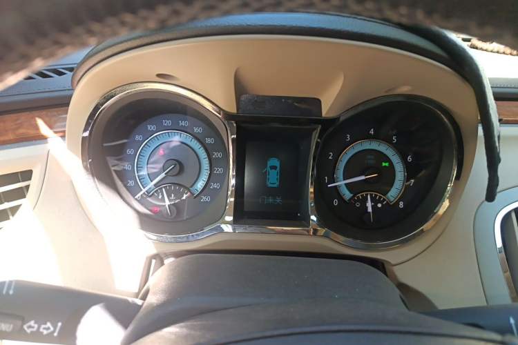 Used Buick LaCrosse 2012 2.4L SIDI Elegant Edition Instrument Cluster