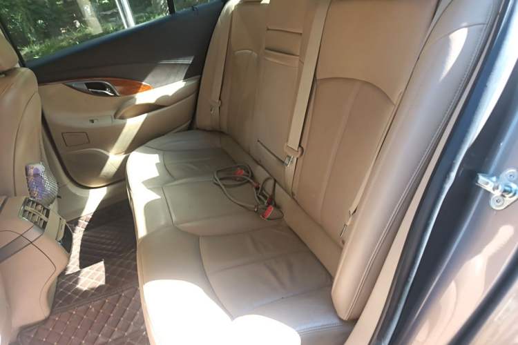 Used Buick LaCrosse 2012 2.4L SIDI Elegant Edition Left Rear Seat