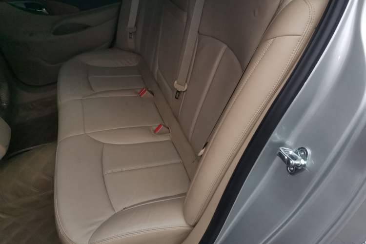 Used Buick LaCrosse 2012 2.4L SIDI Haoya Edition Left Rear Seat