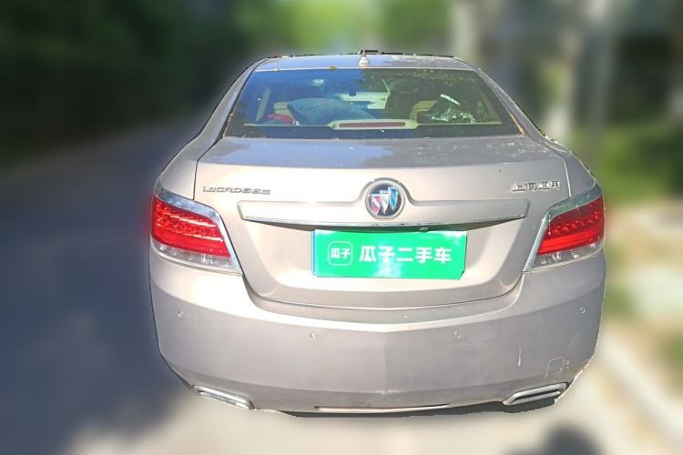 Used Buick LaCrosse 2012 2.4L SIDI Elegant Edition Rear
