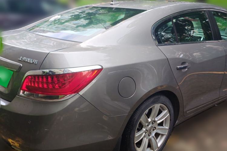 Used Buick LaCrosse 2012 3.0L Flagship Edition Rear Right 45 Deg