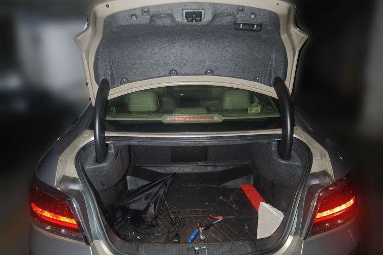 Used Buick LaCrosse 2012 2.4L SIDI Elegant Edition Trunk