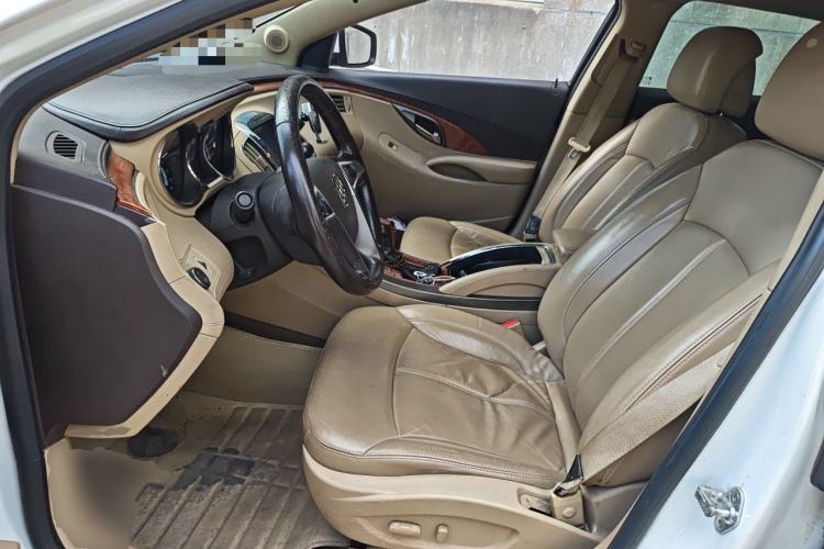Used Buick LaCrosse 2012 2.4L SIDI Elegant Edition Left Front Seat