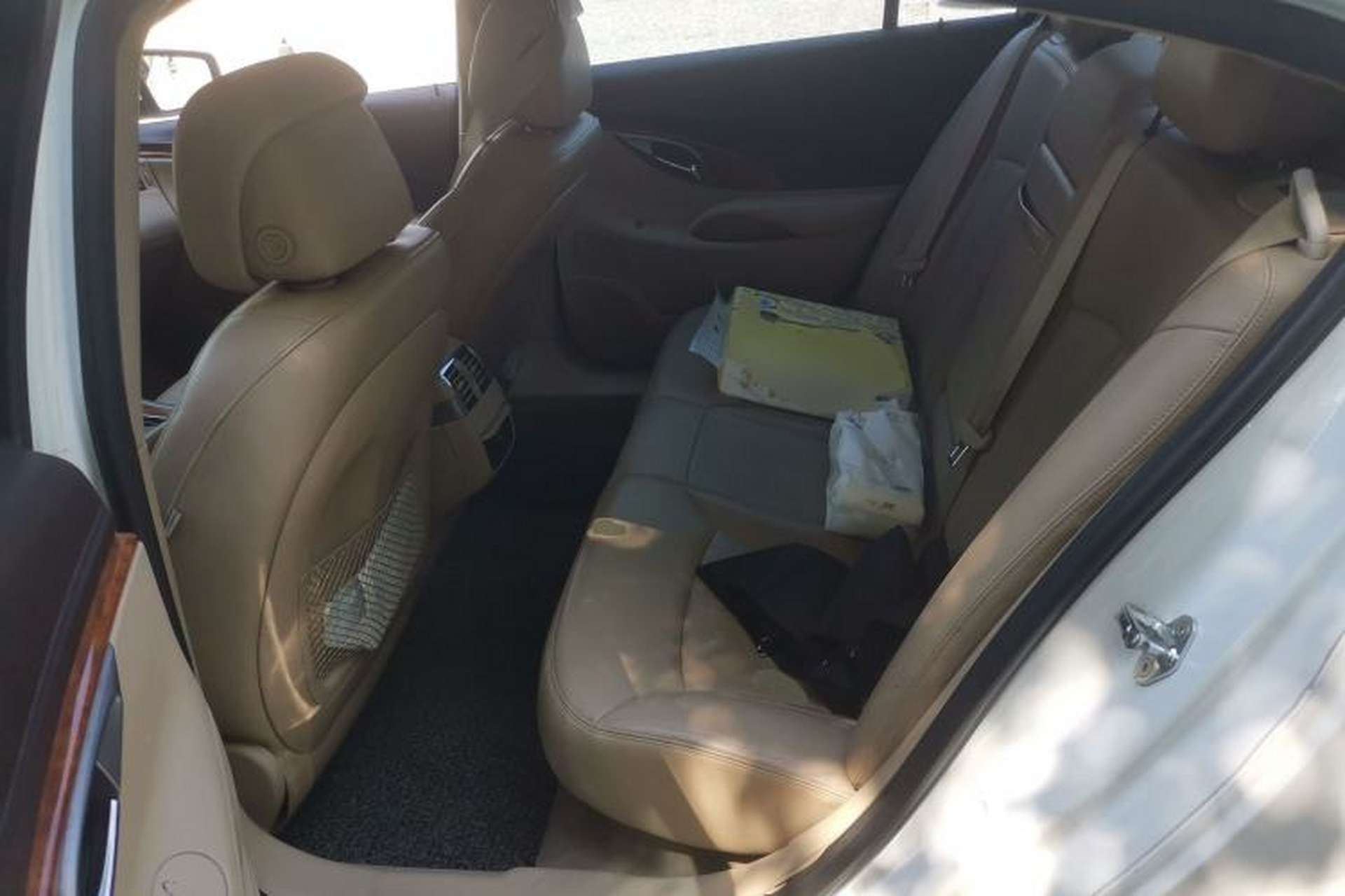 Used Buick LaCrosse 2012 2.4L SIDI Elegant Edition Left Rear Seat