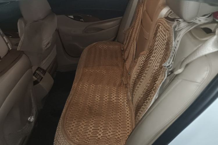 Used Buick LaCrosse 2012 2.4L SIDI Elegant Edition Left Rear Seat