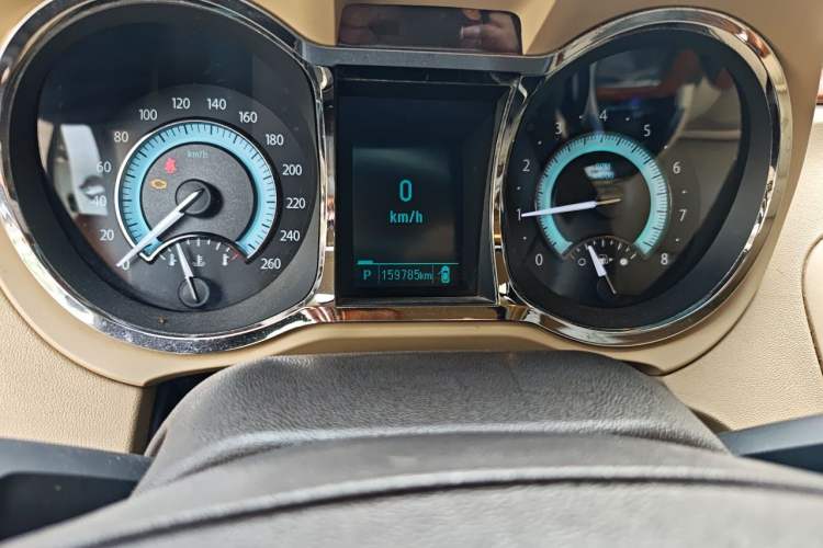 Used Buick LaCrosse 2012 2.4L SIDI Elegant Edition Odometer Close Up