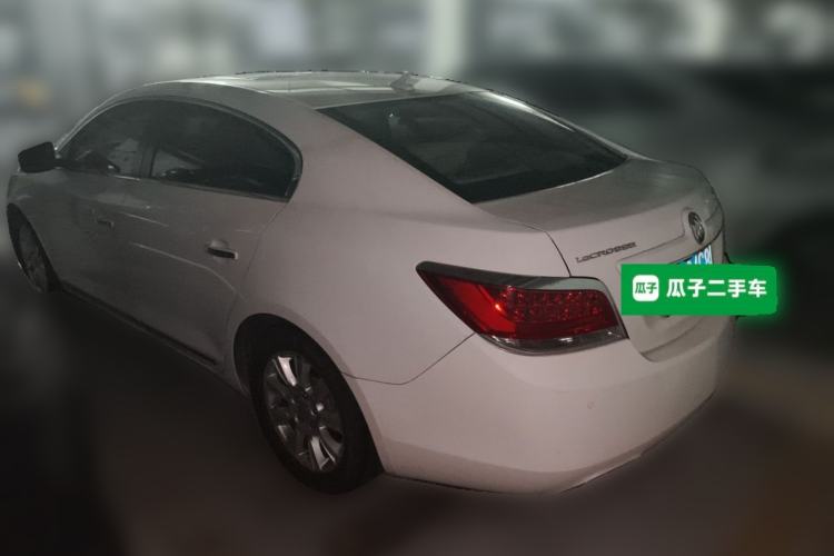 Used Buick LaCrosse 2012 2.4L SIDI Elegant Edition Rear Left 45 Deg