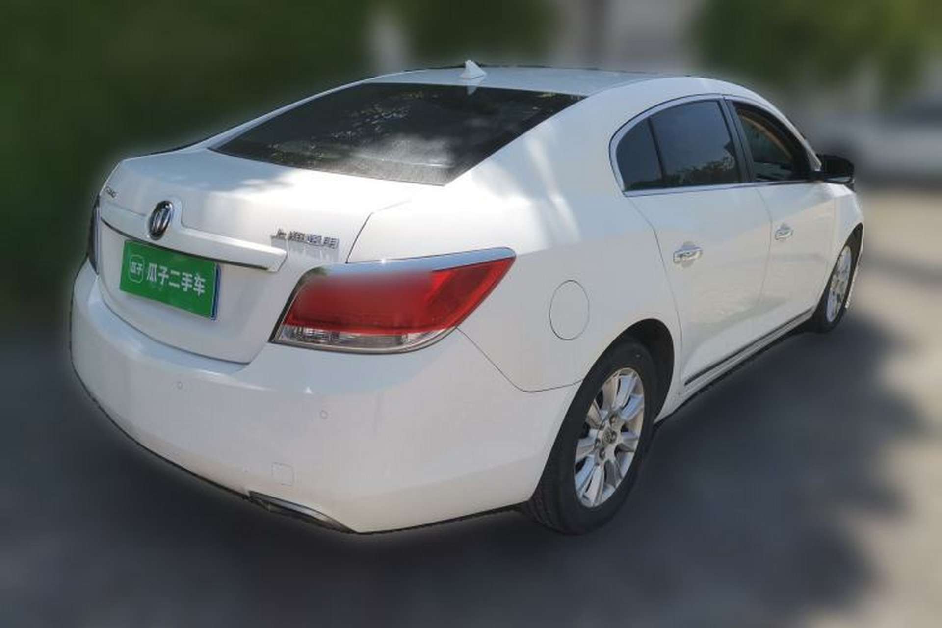 Used Buick LaCrosse 2012 2.4L SIDI Elegant Edition Rear Right 45 Deg