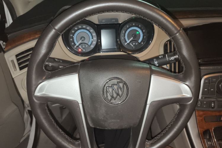 Used Buick LaCrosse 2012 2.4L SIDI Elegant Edition Steering Wheel