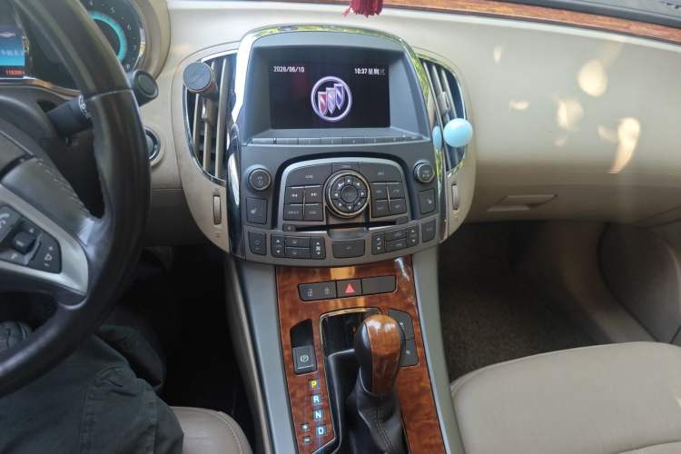 Used Buick LaCrosse 2012 2.4L SIDI Haoya Edition Audio And AC Panel