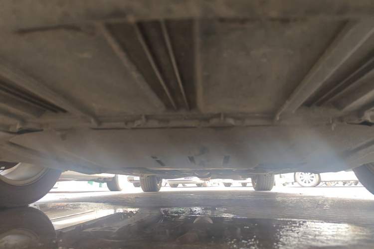 Used Buick LaCrosse 2012 2.4L SIDI Elegant Edition Chassis Front