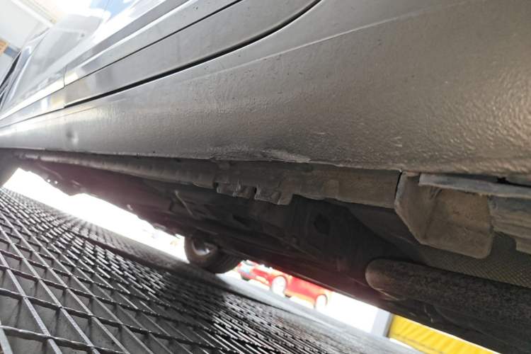 Used Buick LaCrosse 2012 2.4L SIDI Elegant Edition Chassis Rear Left