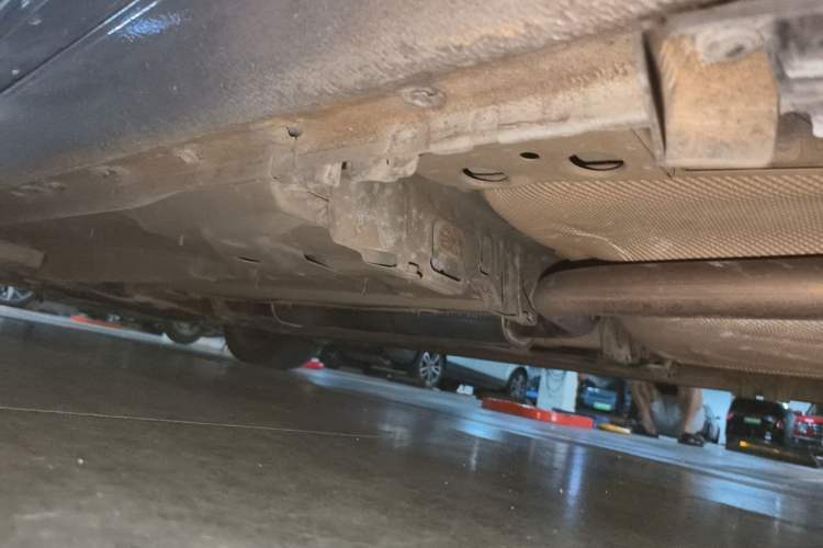 Used Buick LaCrosse 2012 2.4L SIDI Haoya Edition Chassis Rear Left