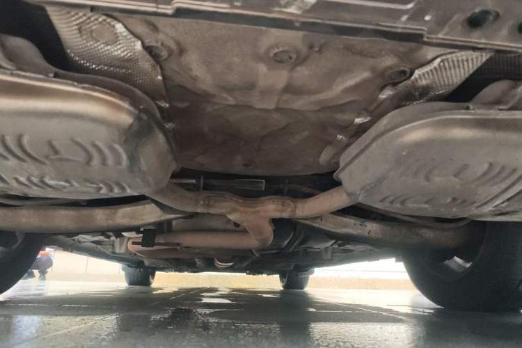 Used Buick LaCrosse 2012 2.4L SIDI Elegant Edition Chassis Rear