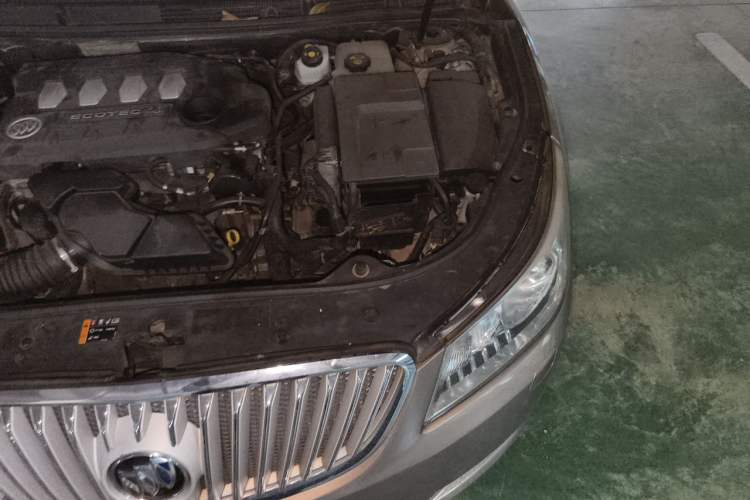 Used Buick LaCrosse 2012 2.4L SIDI Haoya Edition Engine Bay Left